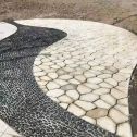 自贡 黄金麻冰裂纹地铺石工地铺装案例