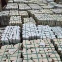 自贡 黄金麻白麻花岗岩荔枝面地铺石(冰裂纹)