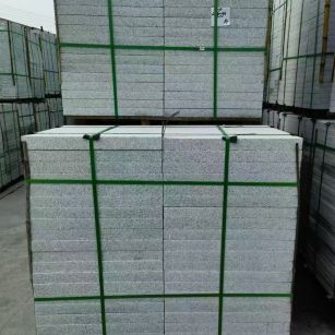 自贡 芝麻白火烧，园林广场市政工程地铺石，1.8~5.0厚均有现货