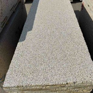 自贡 黄金麻花岗岩荔枝面毛板，半成品