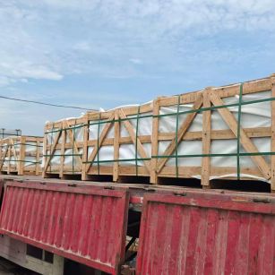 自贡 芝麻白花岗岩地铺石出口专车-泰国游