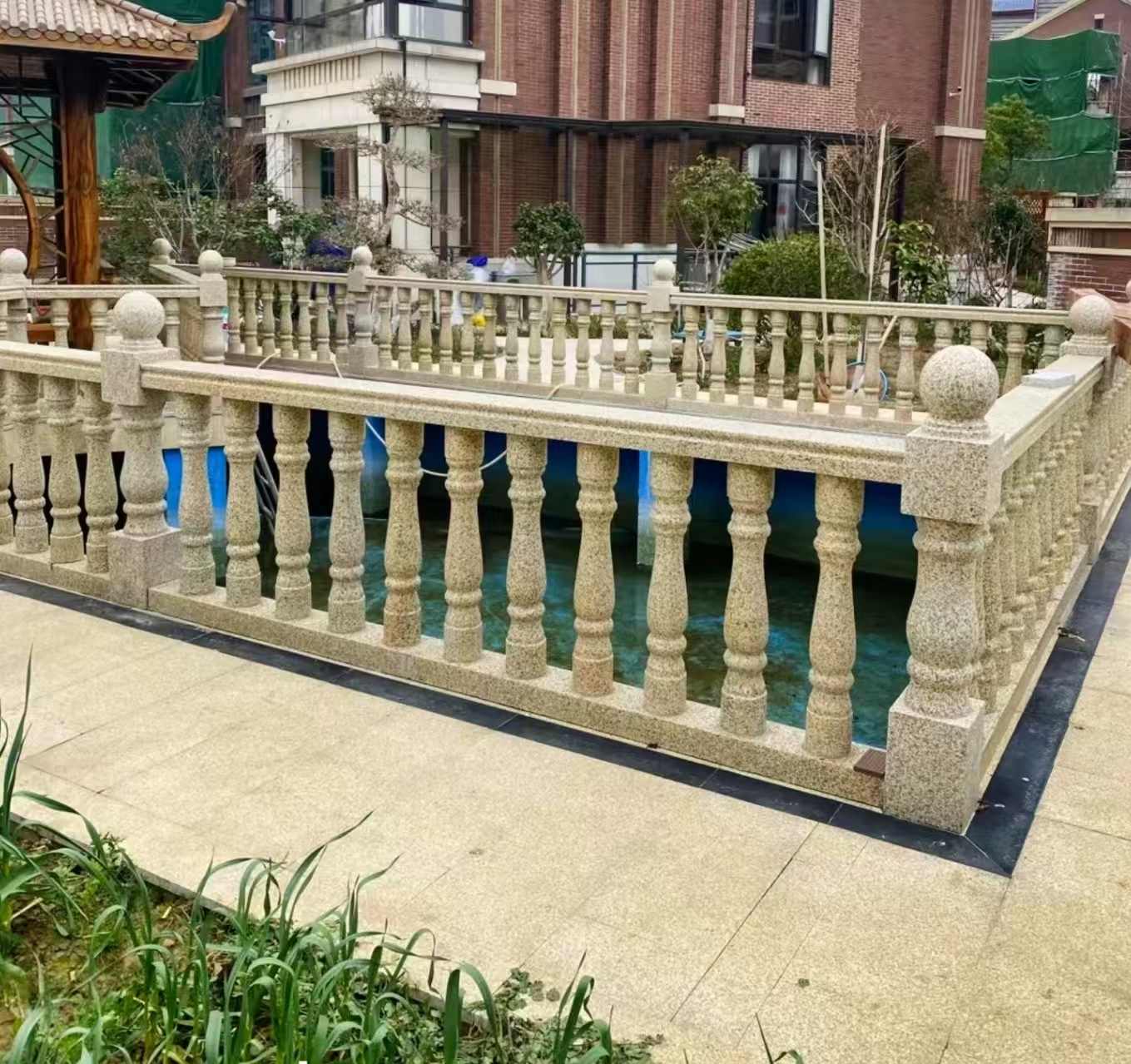 自贡黄金麻花岗岩石材栏杆，扶手，将军柱，花瓶柱