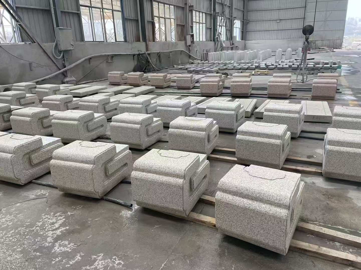 自贡 白麻花岗岩异形加工-石凳，坐凳