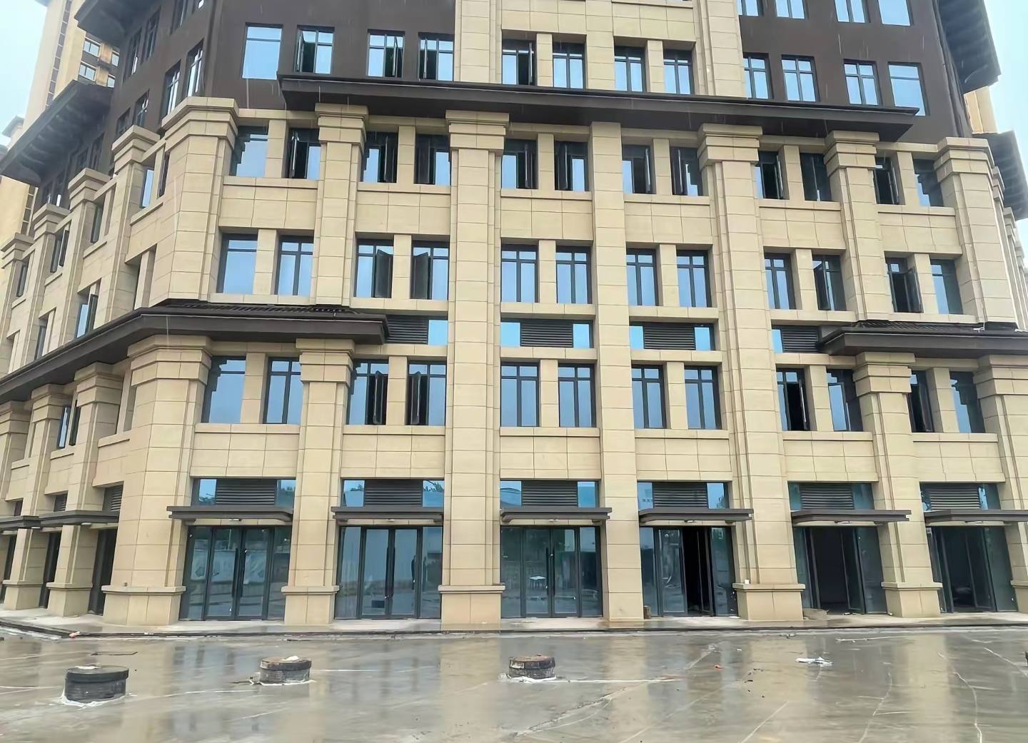 自贡 黄金麻花岗岩荔枝面小区外墙干挂