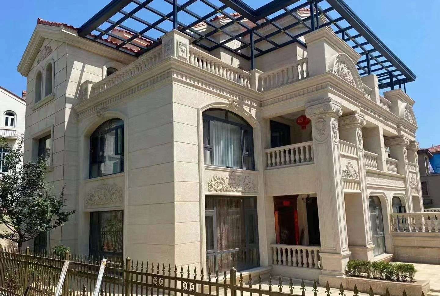 自贡 黄金麻花岗岩荔枝面别墅外墙干挂