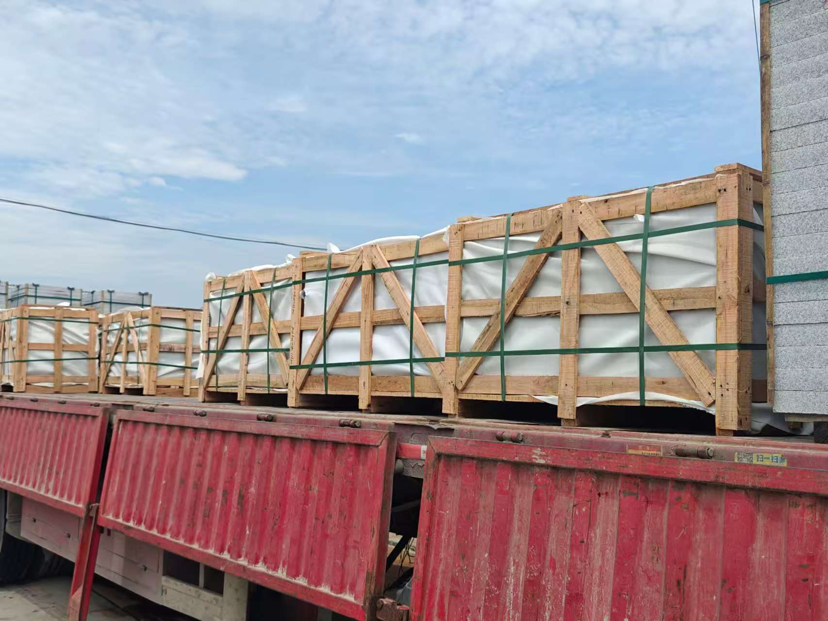 自贡 芝麻白花岗岩地铺石出口专车-泰国游