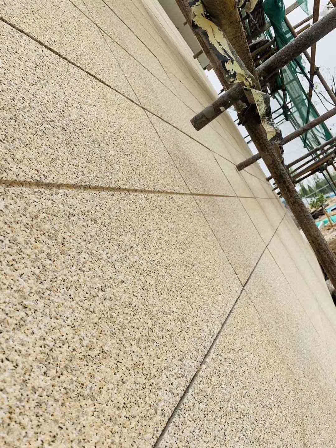 自贡 黄金麻花岗岩荔枝面外墙干挂石材效果示例