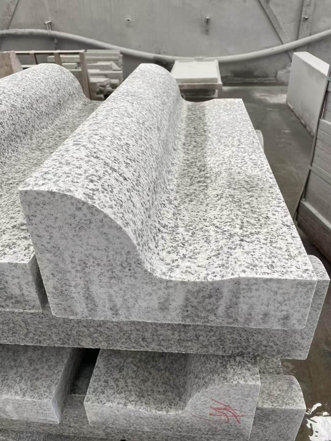 自贡 白麻花岗岩S型路沿石，路侧石，马路牙子等